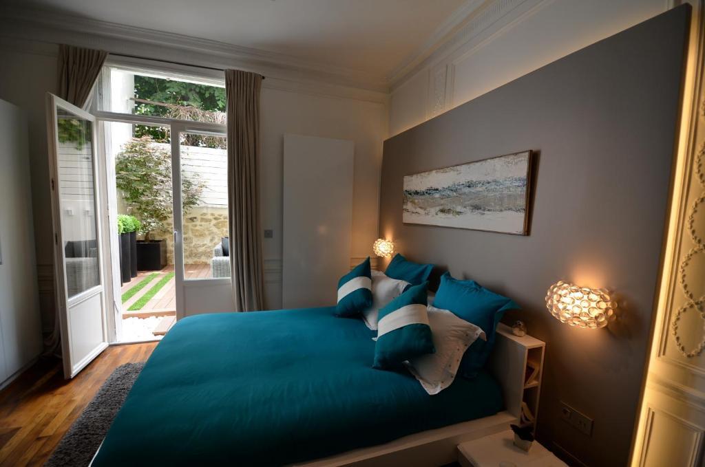 Bed and Breakfast Le Jardin De Rochegrosse Paris Zimmer foto